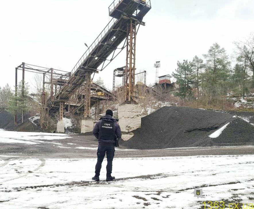 Збитків на 140 мільйонів: на Вінниччині судитимуть керівника підприємства, що незаконно видобувало корисні копалини