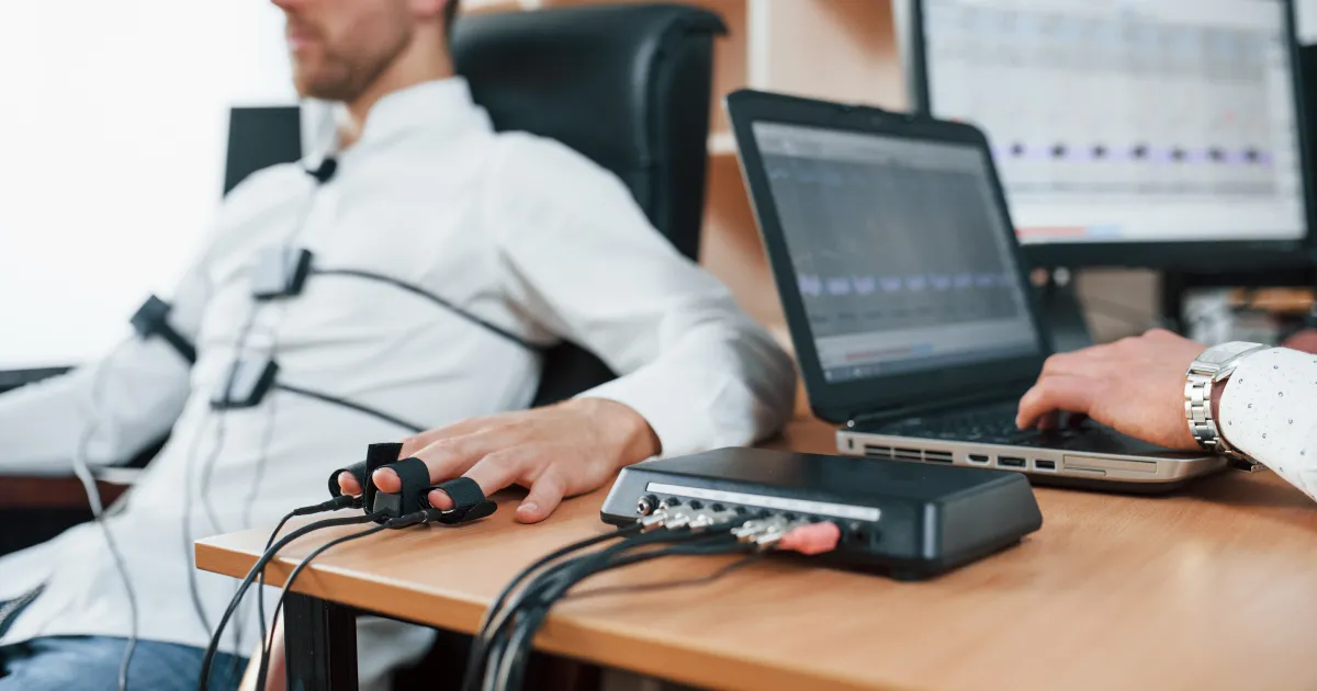 Як працює детектор брехні: покрокове пояснення для тих, хто йде вперше